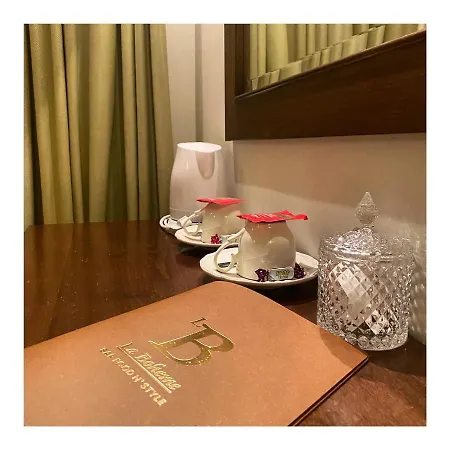 Hotel La Boheme 3*