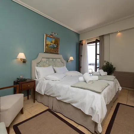 Hotel La Boheme 3*