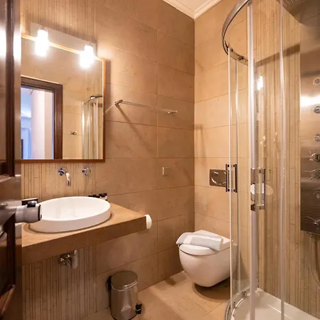 La Boheme Hotel