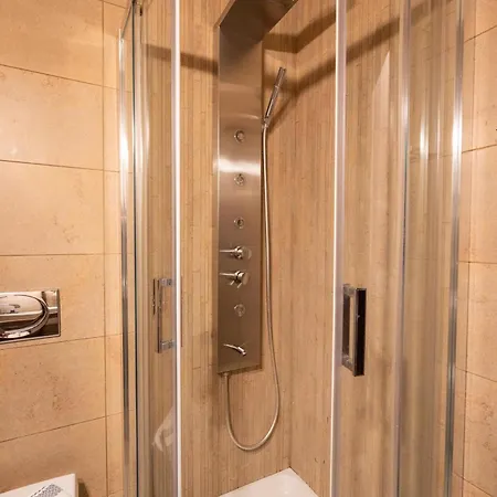 Hotel La Boheme 3*