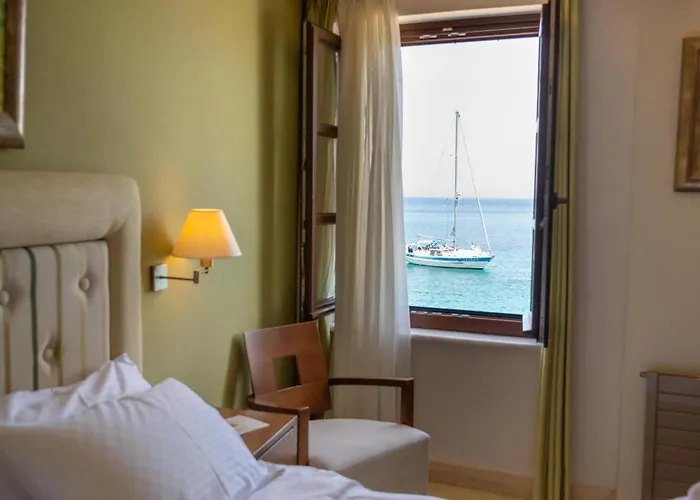 Hotel La Boheme Gytheio